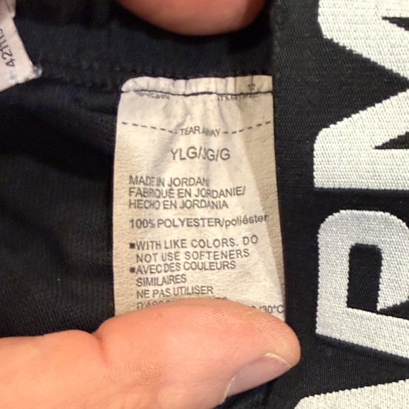 Under Armour Women's Black and White Athletic Shorts - Picture 3 of 5